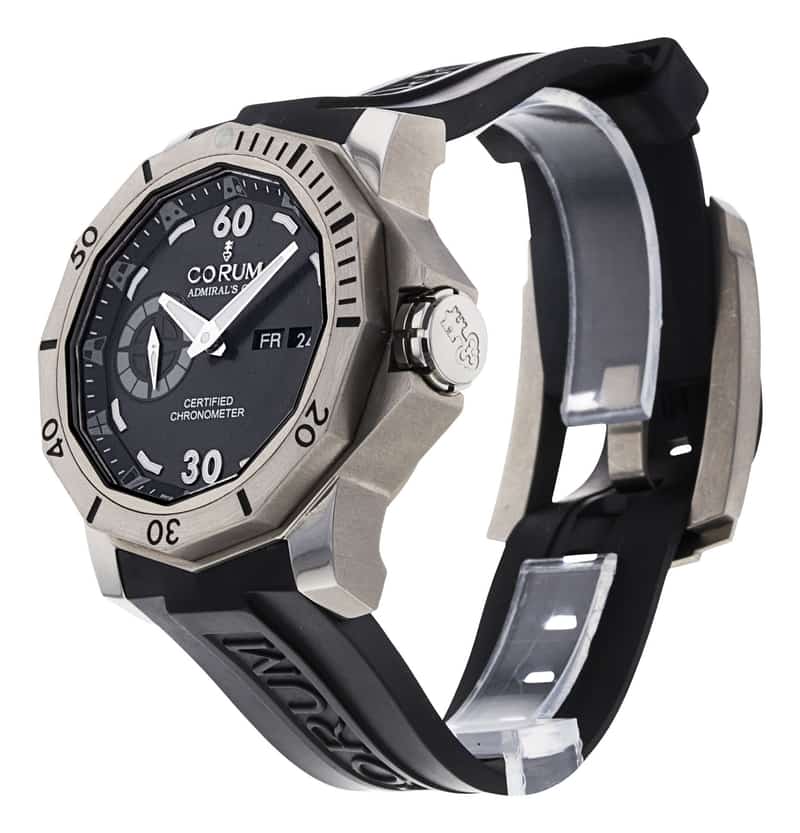 Corum Deep Hull 48 947.950.04/0371 AN12